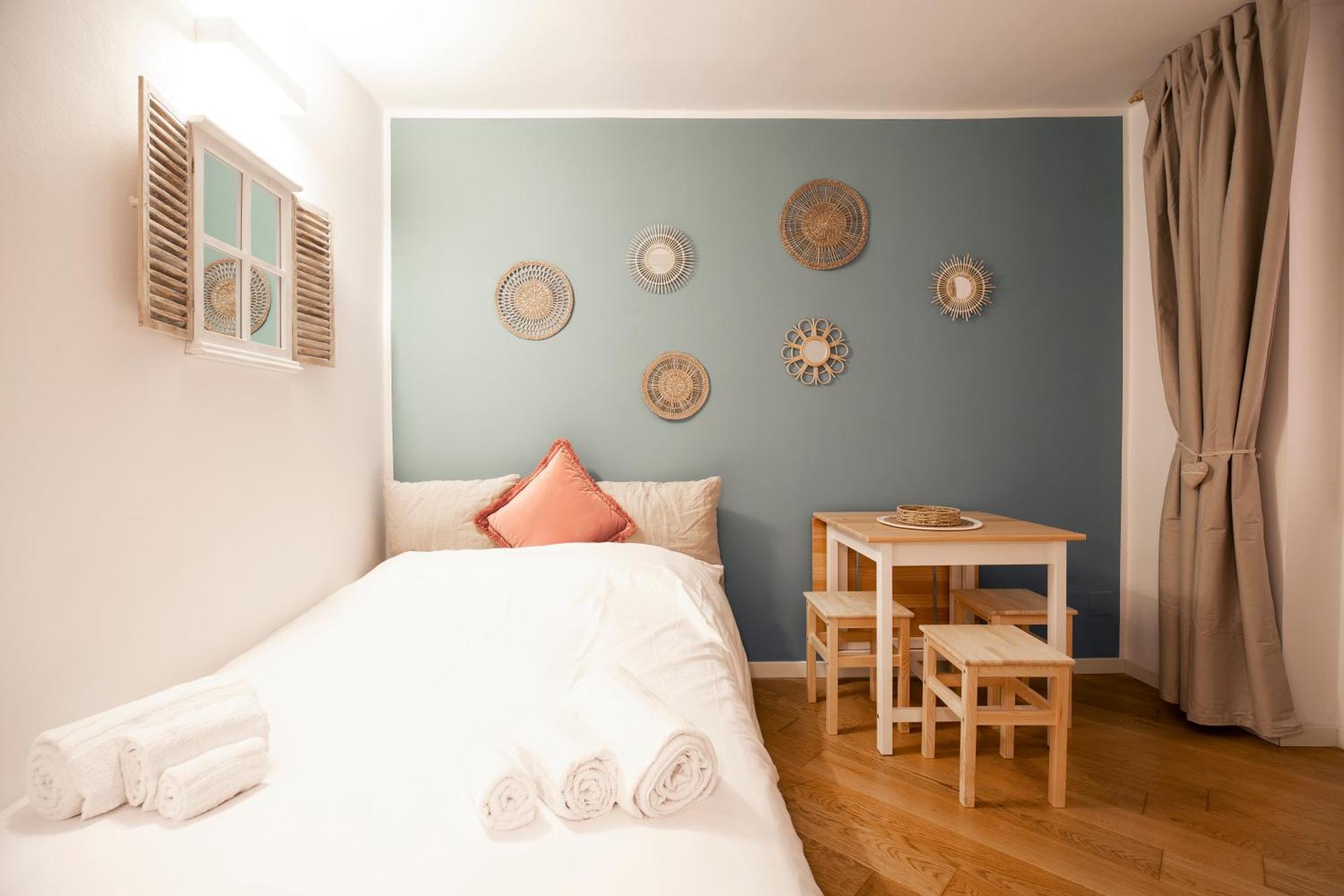 Piccola Apartment *